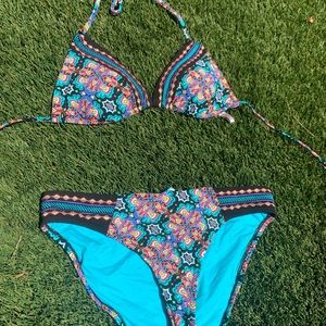 Nanette Leopore Bikini String w. Embroidery